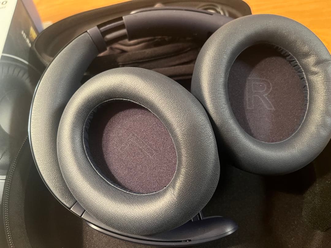 新品Anker Soundcore Life Q30第2世代ワイヤレスヘッドホン