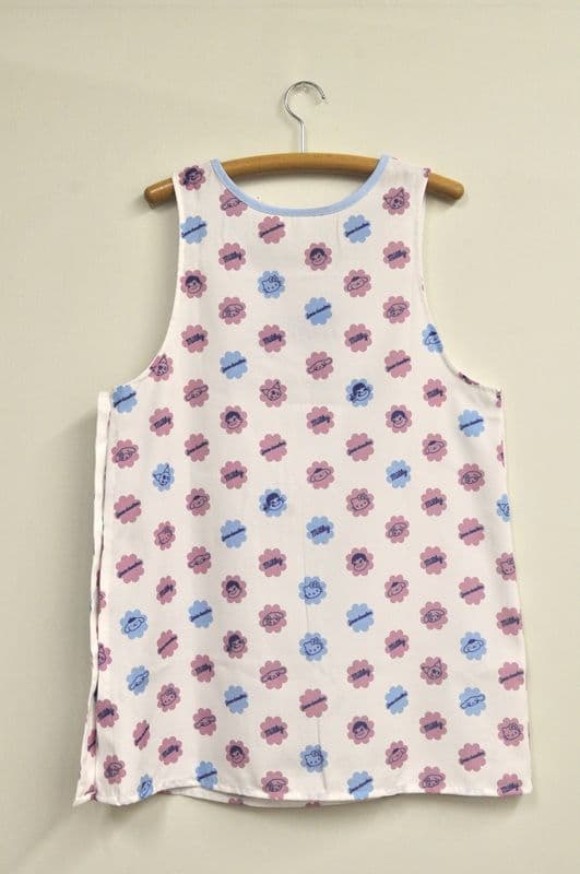 【新品】Peko＆Poko×サンリオミルキーフラワーキッチン　レディースエプロン