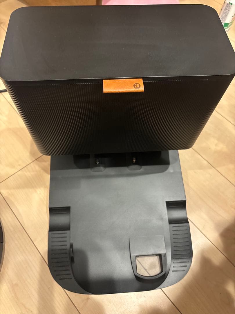 iRobot ルンバ j9+ 動作OK！定価13万超の高性能モデル【訳あり】