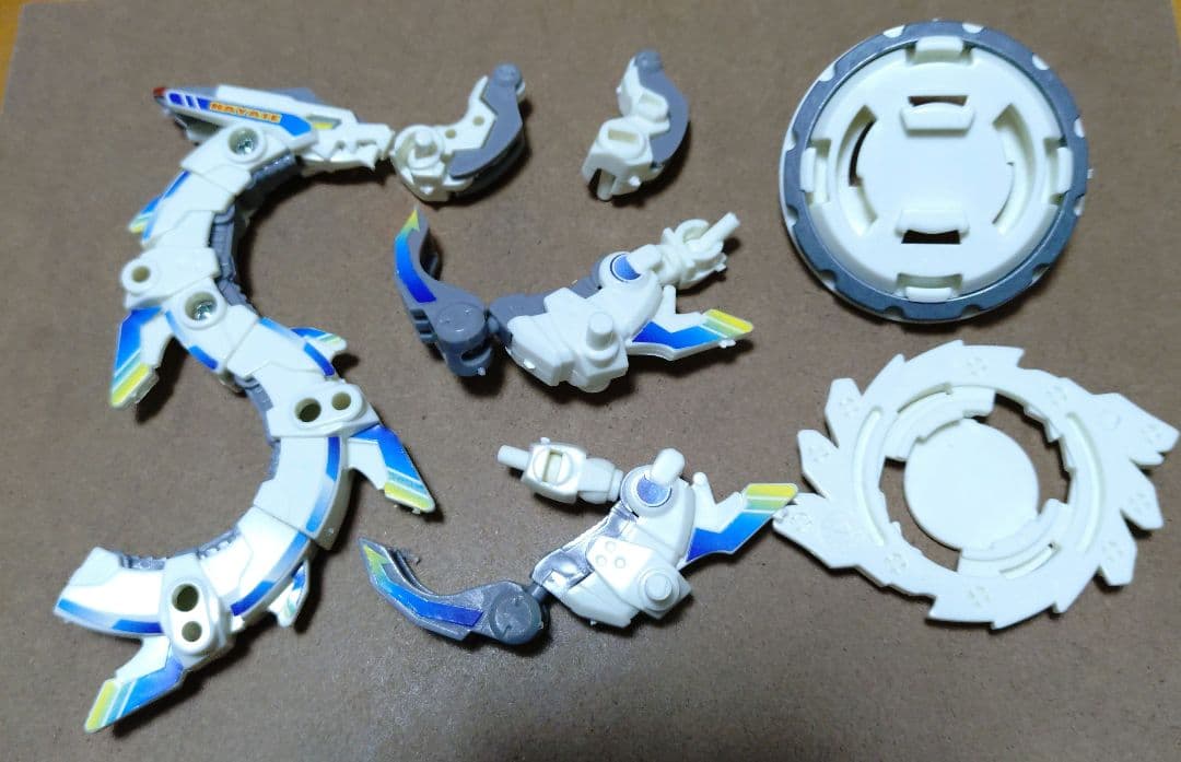 [希少]ベイブレード 爆転変形シリーズ 爆転龍ハヤテ HAYATE廃盤