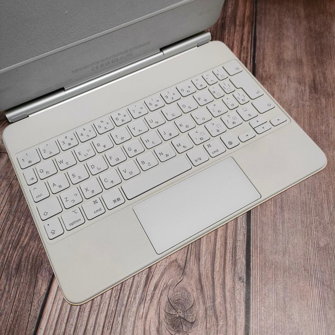 純正 Apple Magic Keyboard 11インチ MJQJ3J/A