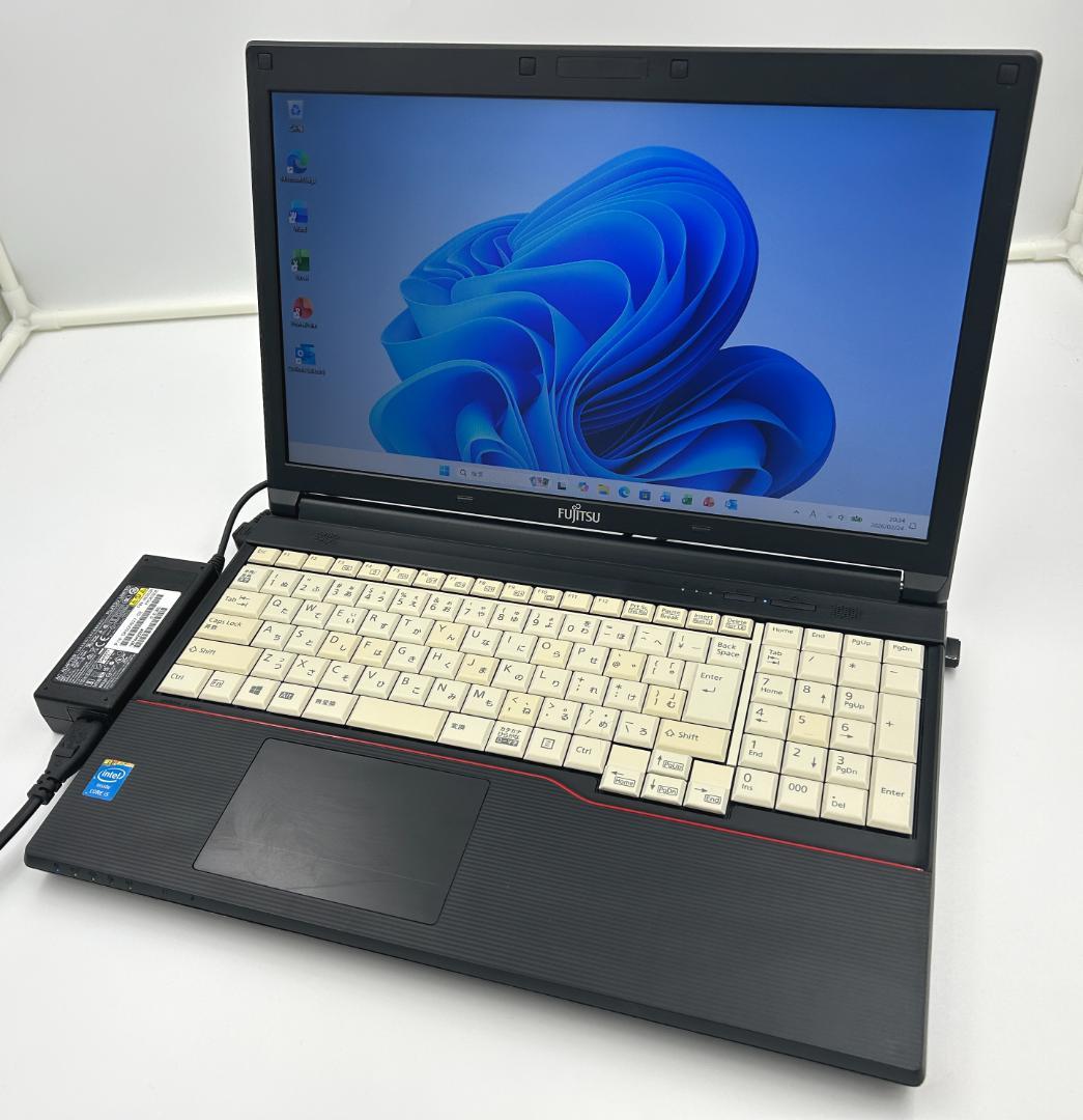 ノートパソコン windows11 オフィス付き core i5 A574/H