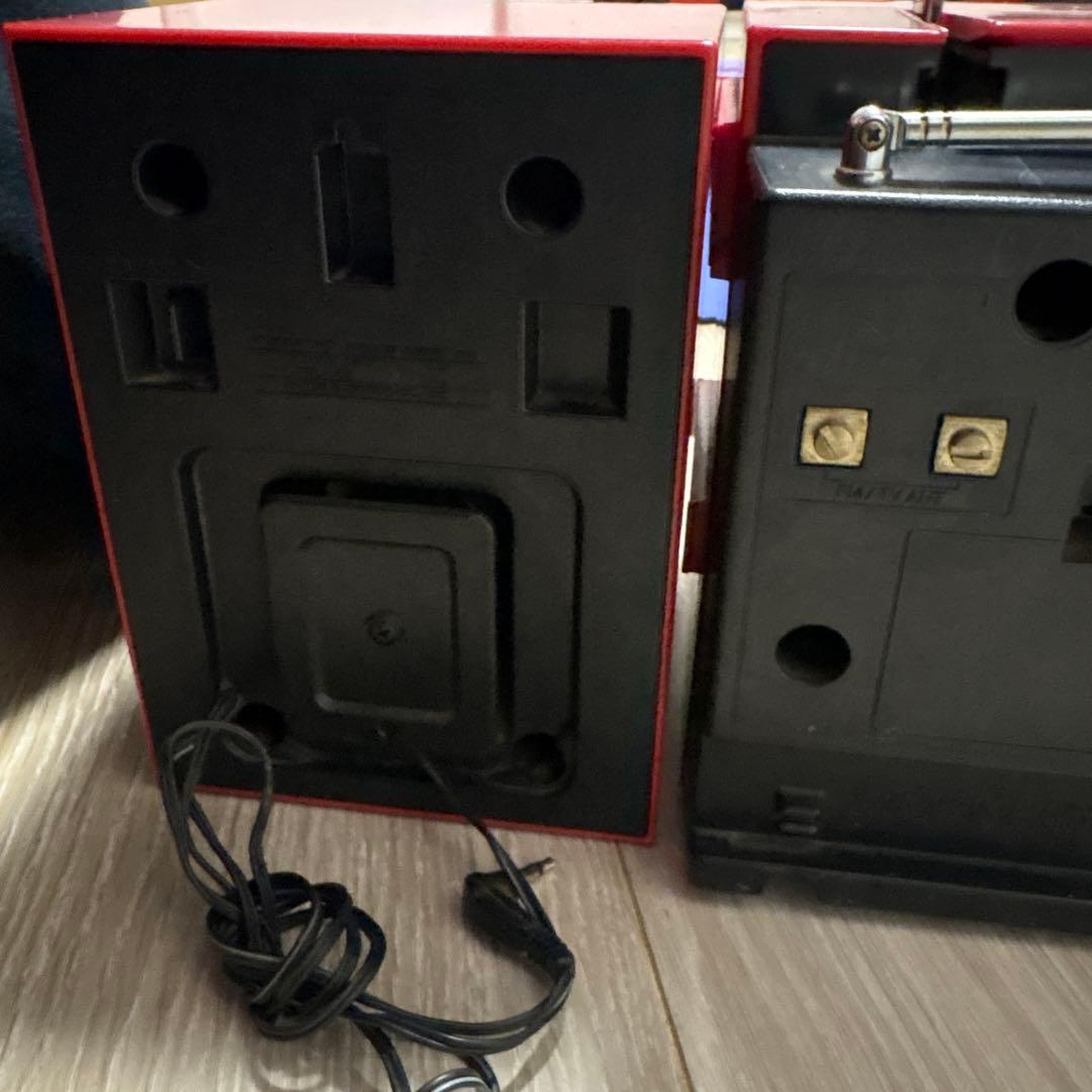 レトロ SANYO MR-FF8 ラジカセ　レッド