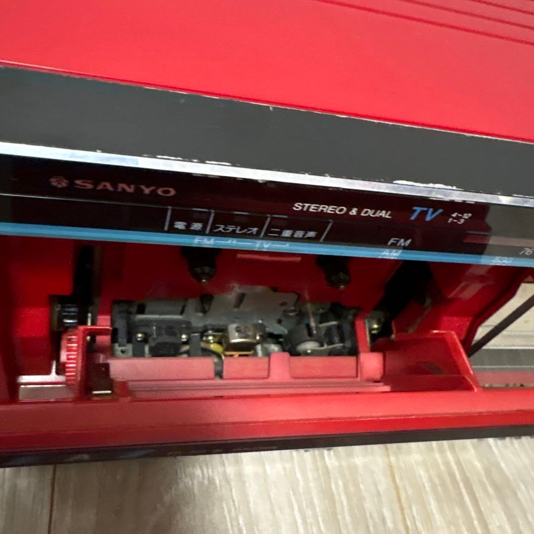 レトロ SANYO MR-FF8 ラジカセ　レッド