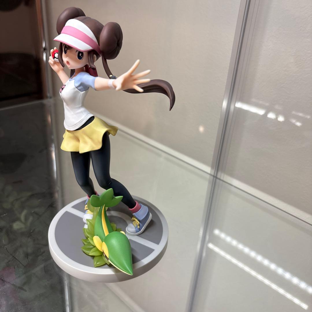 ポケモン　フィギア　メイ　リーリエ　ナンジャモ　ぬいぐるみ、クリアファイル付き