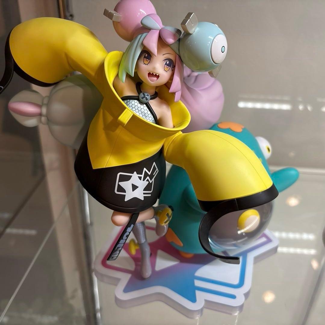 ポケモン　フィギア　メイ　リーリエ　ナンジャモ　ぬいぐるみ、クリアファイル付き