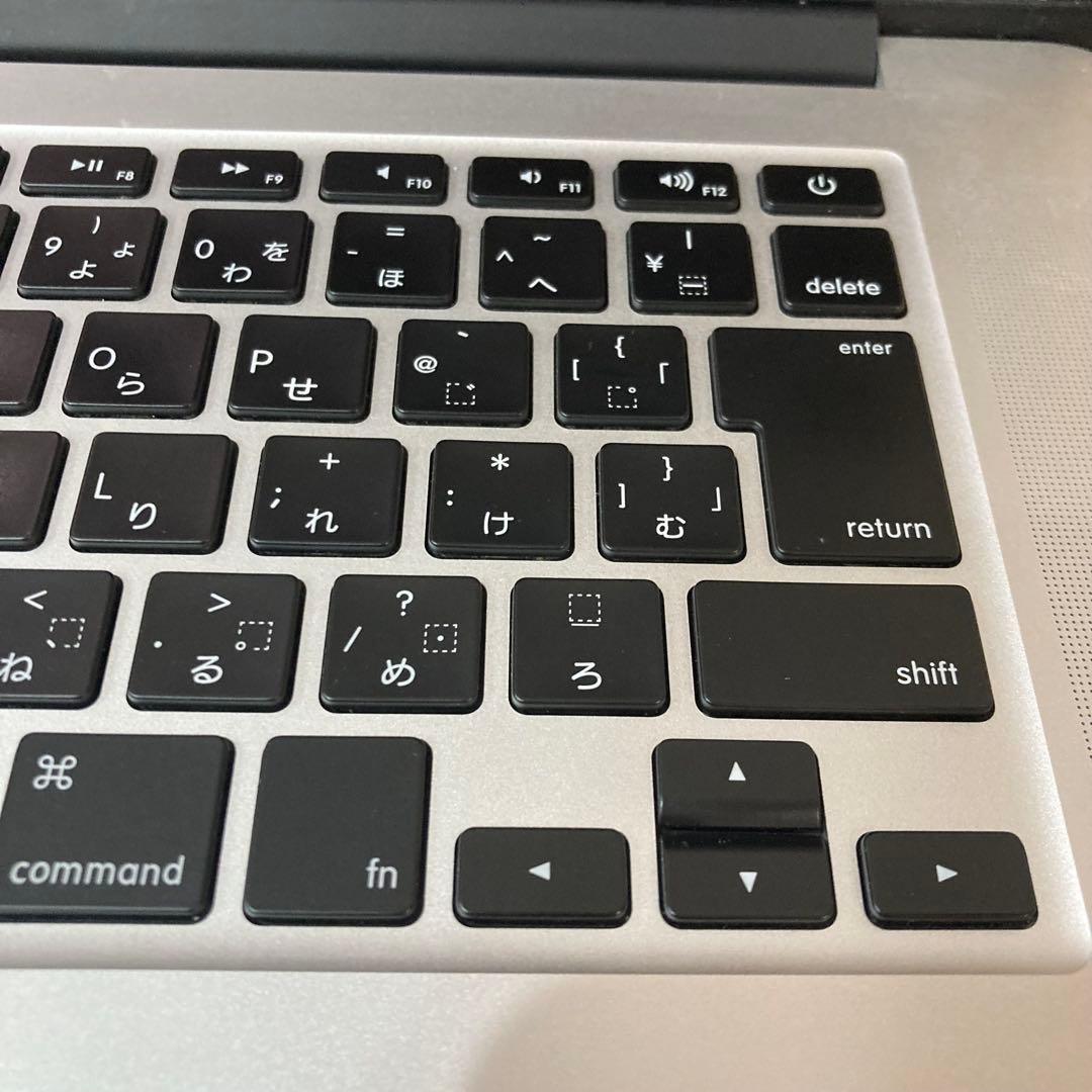 中*島様 Apple MacBook Pro MID 2015 15インチ シル