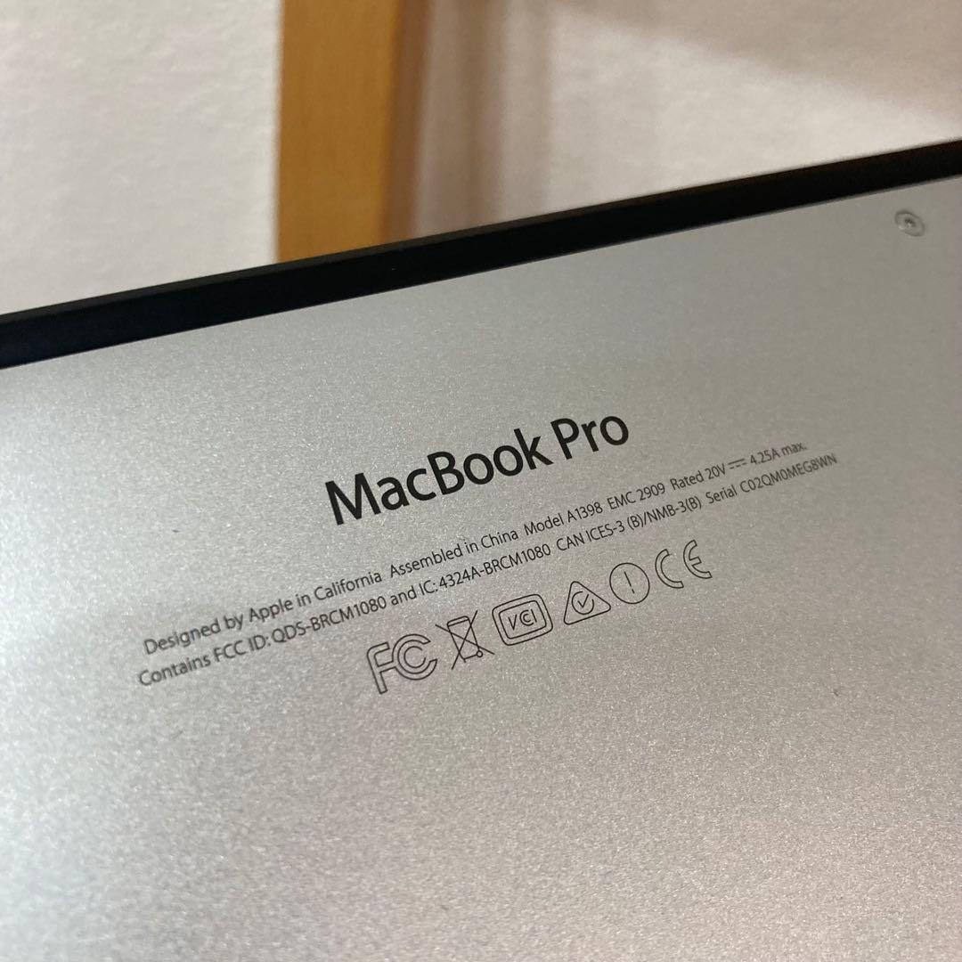 中*島様 Apple MacBook Pro MID 2015 15インチ シル