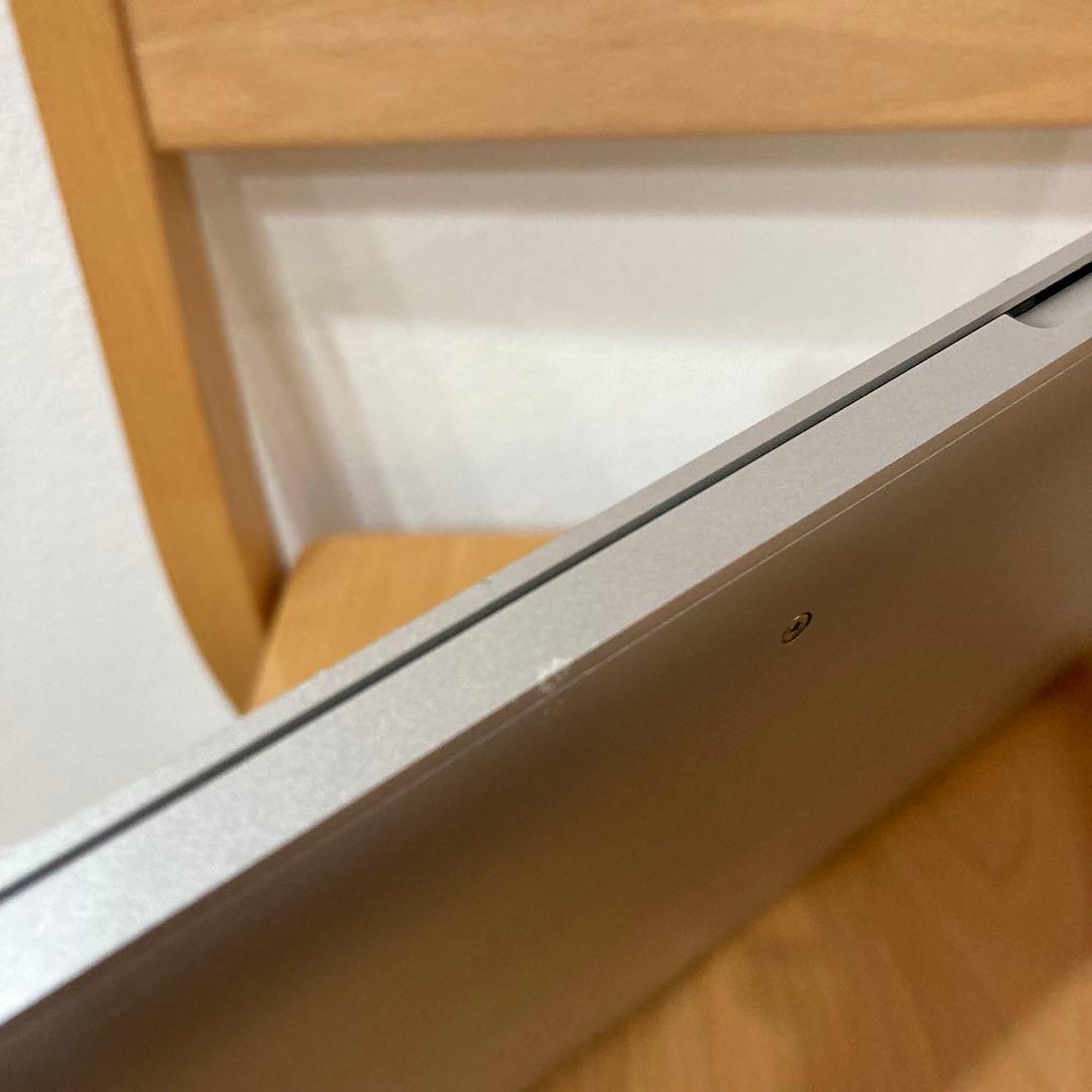 中*島様 Apple MacBook Pro MID 2015 15インチ シル