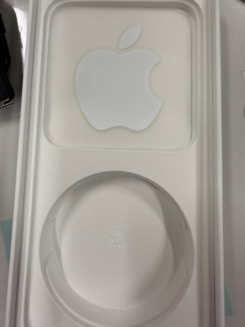 iPhone 15 Pro max ブラックチタニウム　本体　256g