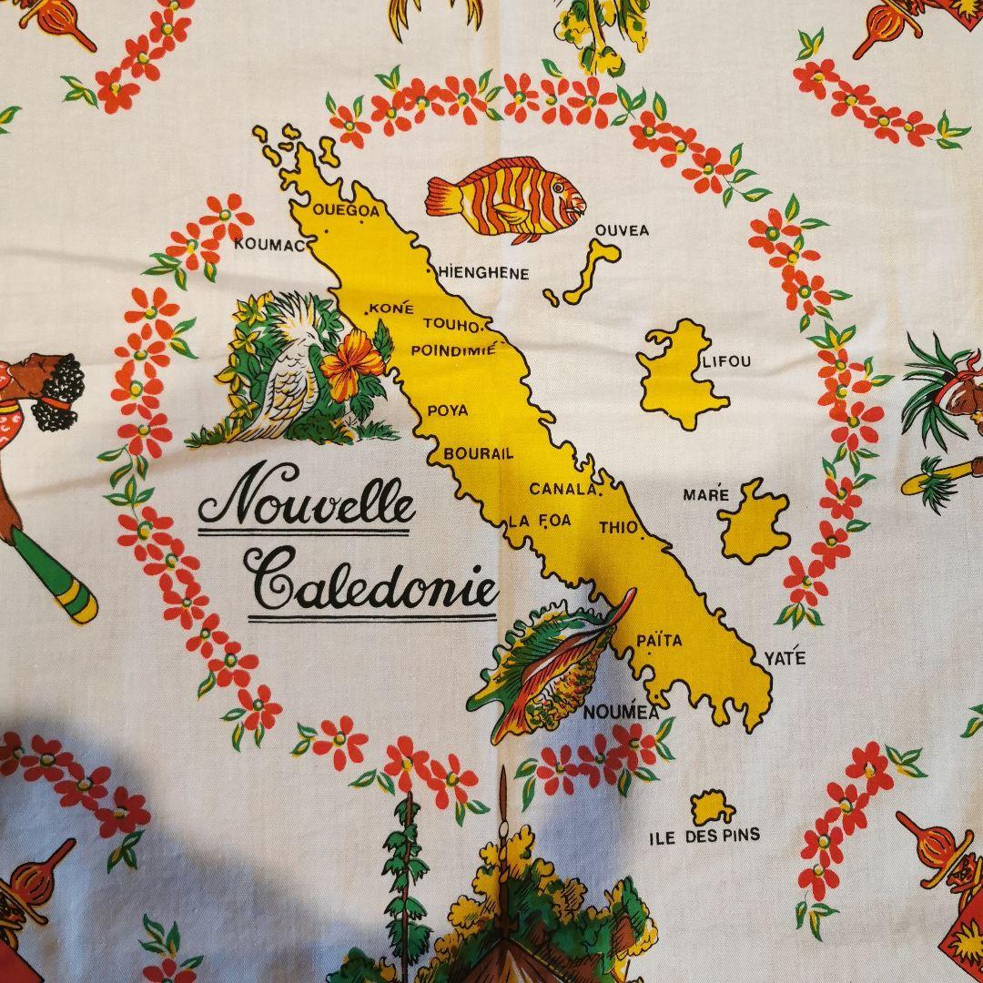 テーブルクロス　キッチンクロス　ニューカレドニア