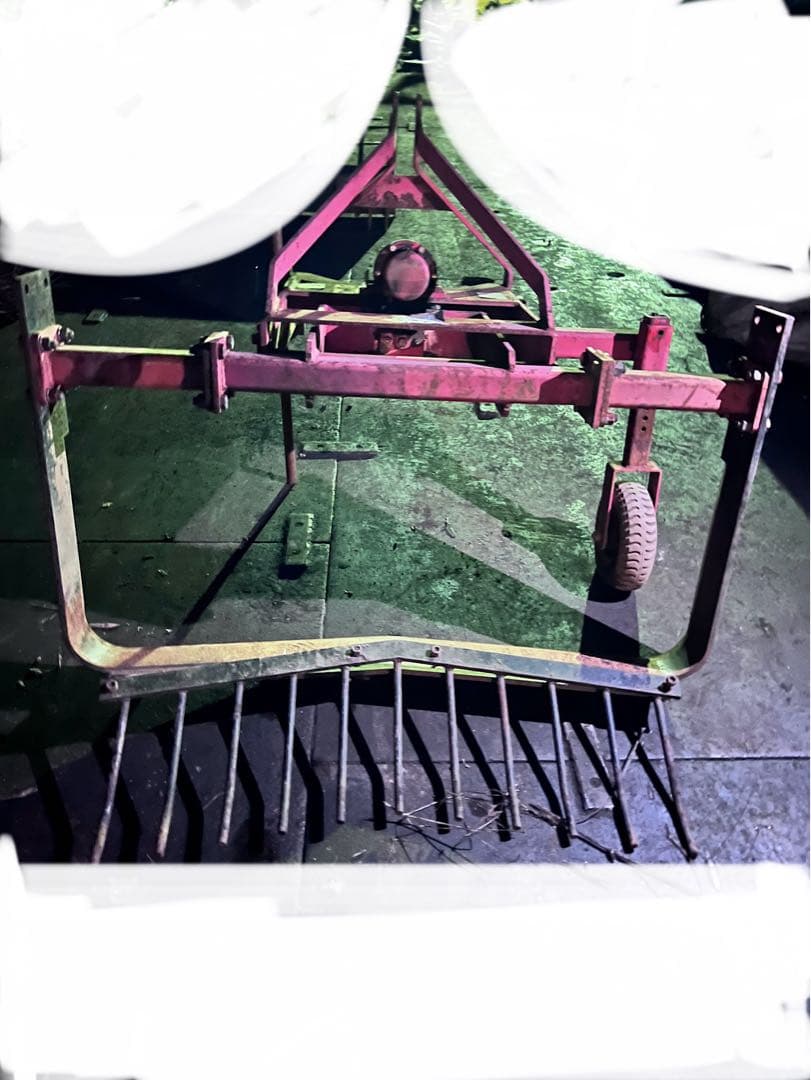 広洋エンジニアリング 振動堀取収穫 野菜 にんじん ねぎ 掘り取り機 収穫機