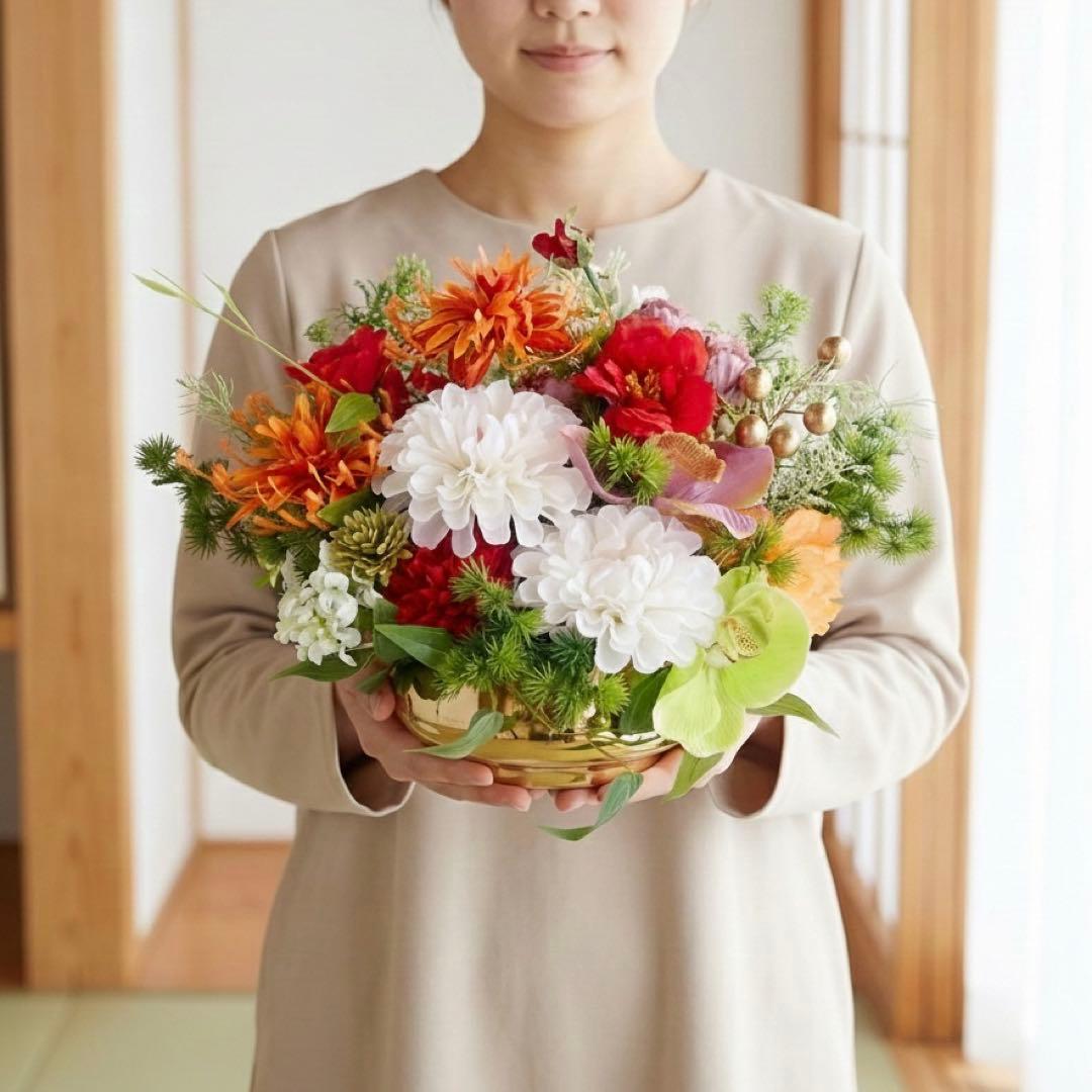 光触媒フラワー 和モダンラウンドアレンジメント｜ゴールド花器・正月アレンジ