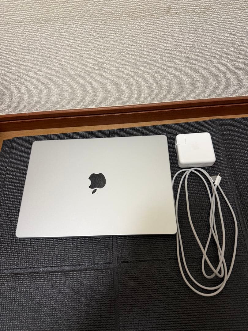 MacBook Pro M2 Pro 32GB 512GB 14インチ