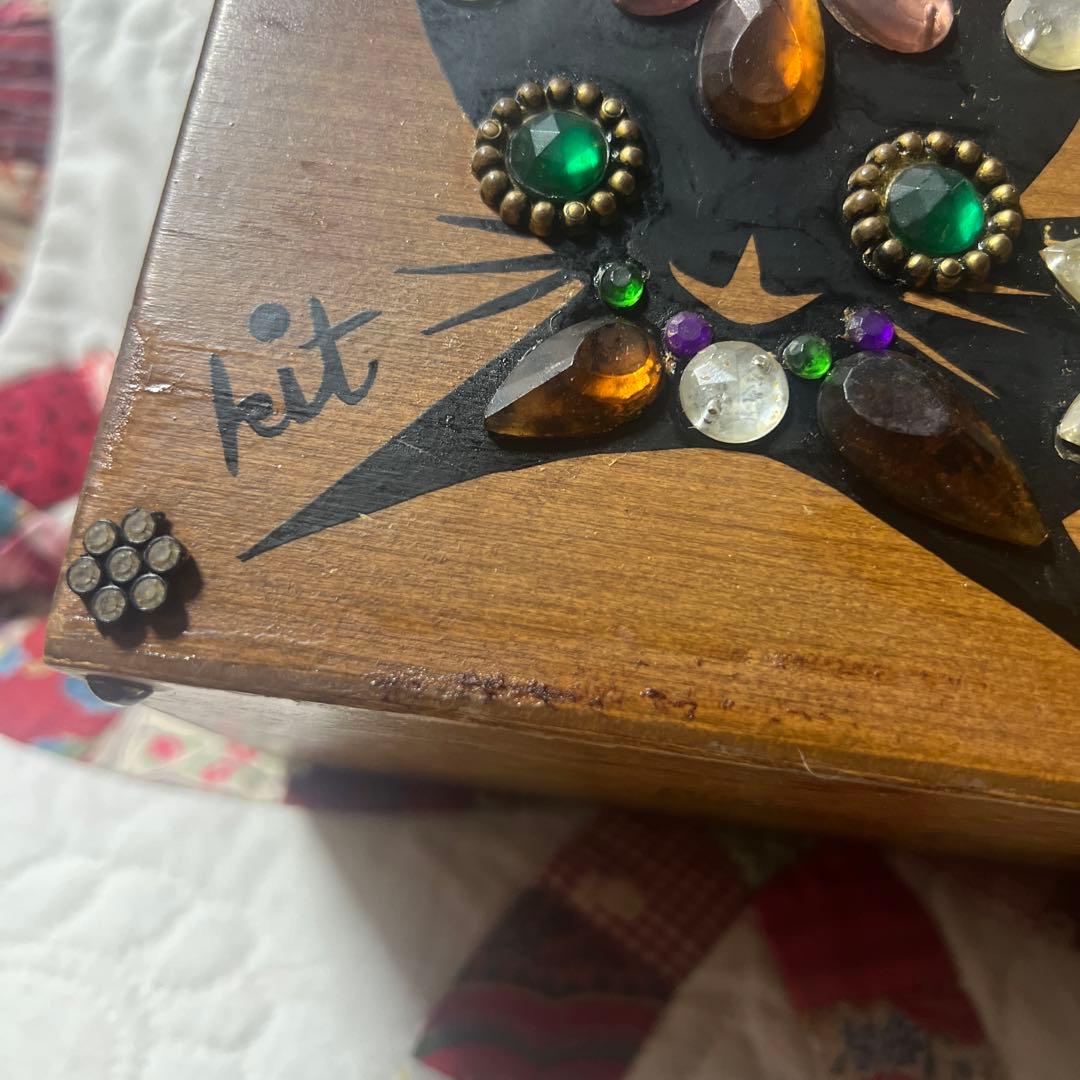 エニッドコリンズ✴︎猫木箱kit