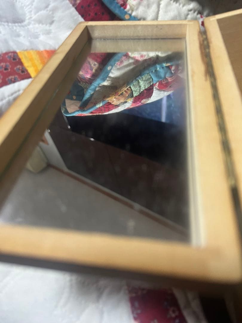 エニッドコリンズ✴︎猫木箱kit