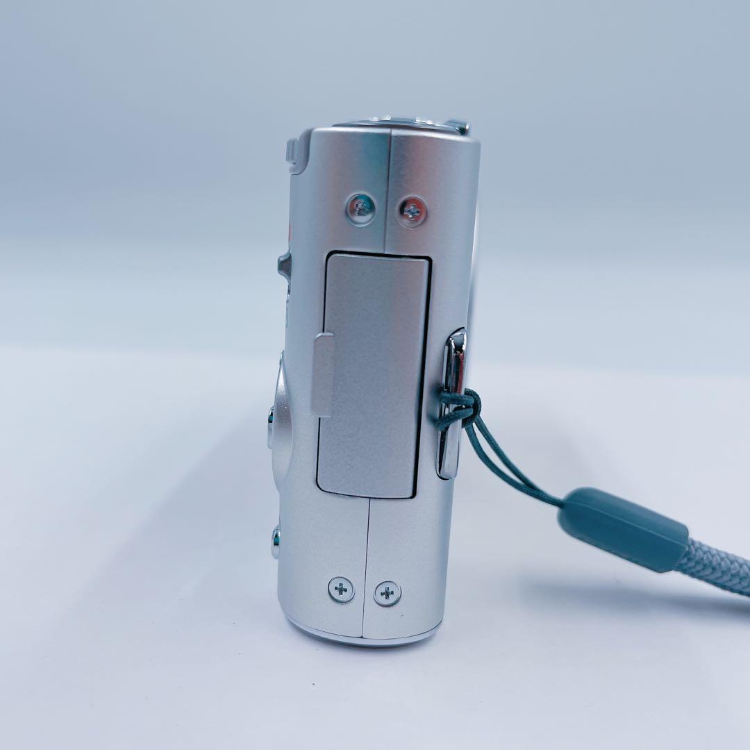 9EM93 パナソニック デジタルカメラ LUMIX DMC-FX66 シルバー