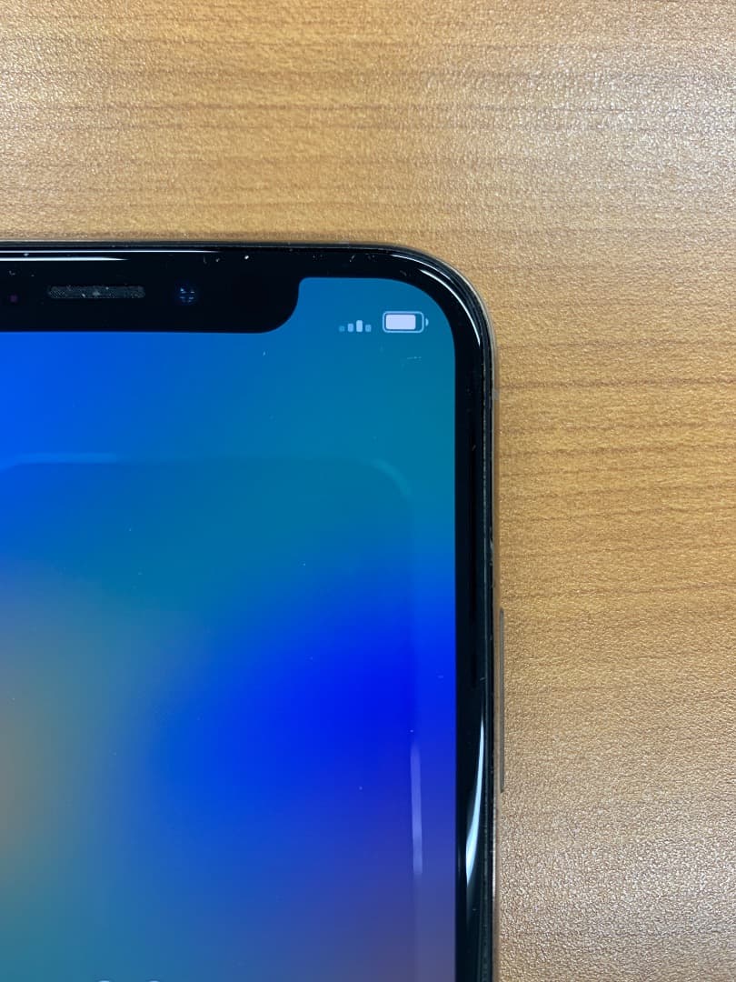 L*h様 動作確認済 iPhone Xs 64GB ID D0012