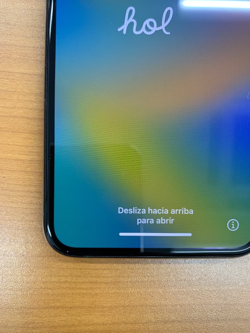L*h様 動作確認済 iPhone Xs 64GB ID D0012