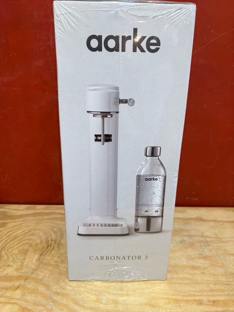 【新品未開封】 aarke アールケ 炭酸水メーカー Carbonator 3