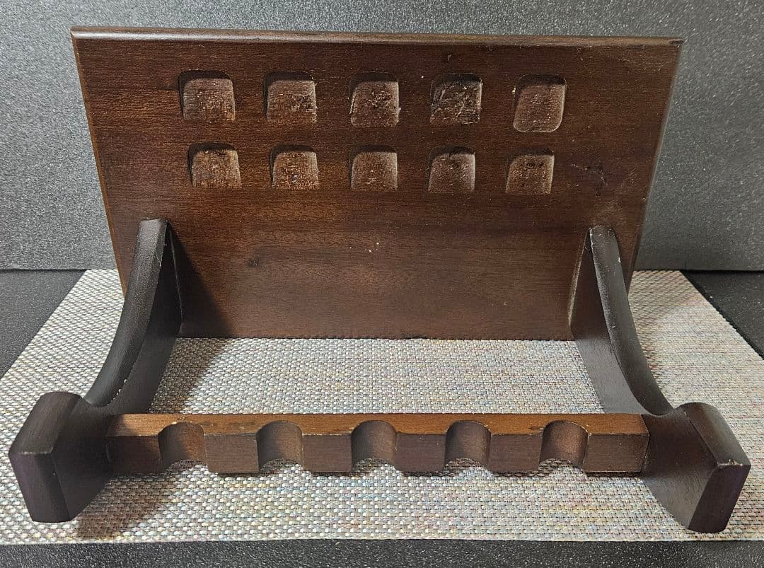 木製　モデルガンスタンド　5丁立て モデルガン飾り台　展示台