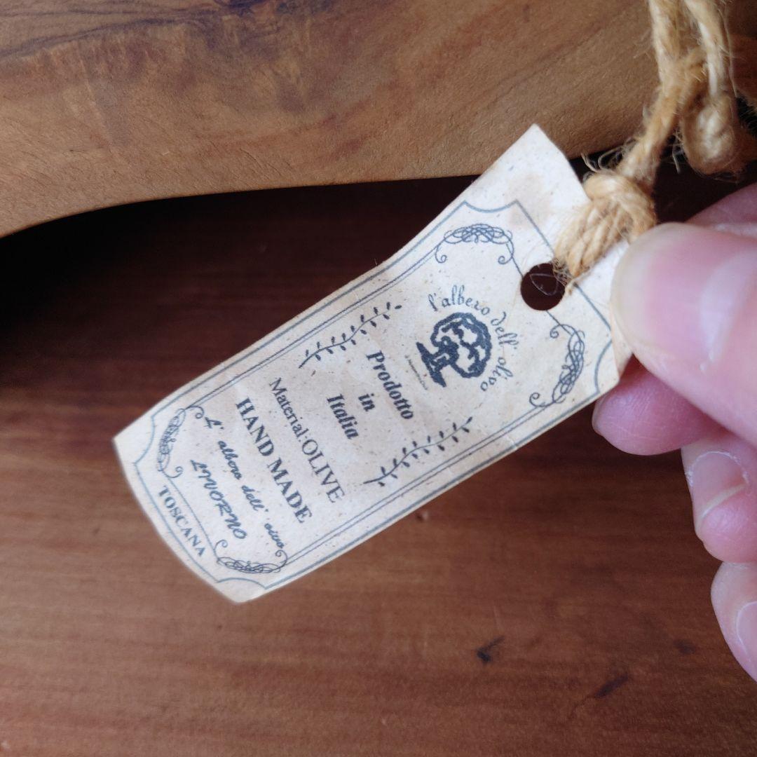 オリーブウッド カッティングボードハンドル付き