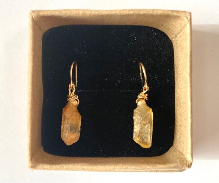 国産黄水晶オーガニック原石ピアス　14金gf