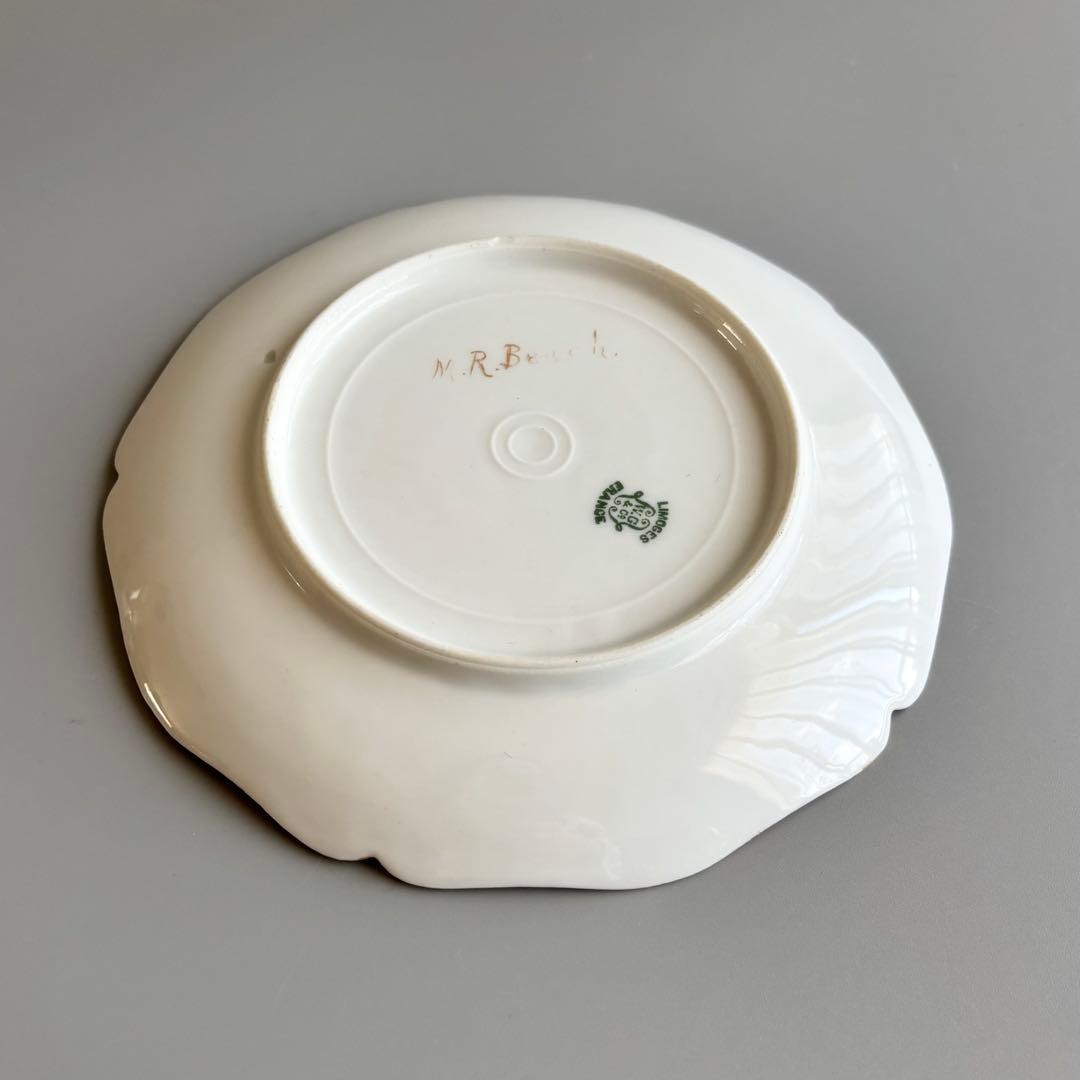 フランス製アンティーク　リモージュ　ゲラン窯　【ハンドペイント】芸術的なプレート