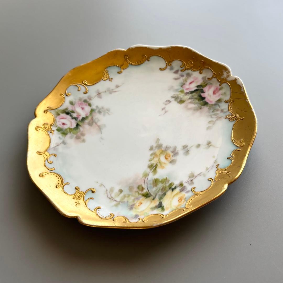 フランス製アンティーク　リモージュ　ゲラン窯　【ハンドペイント】芸術的なプレート
