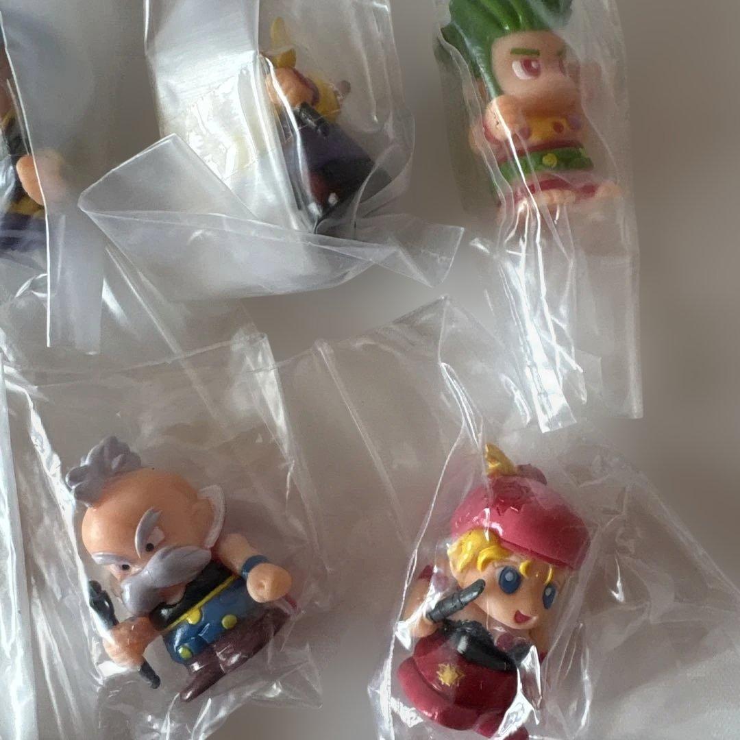 BANDAI ファイナルファンタジーVI F・Bコレ クション 全8種　新品