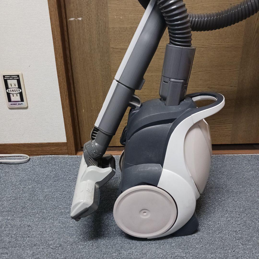 三菱　紙パック式掃除機　稼働品