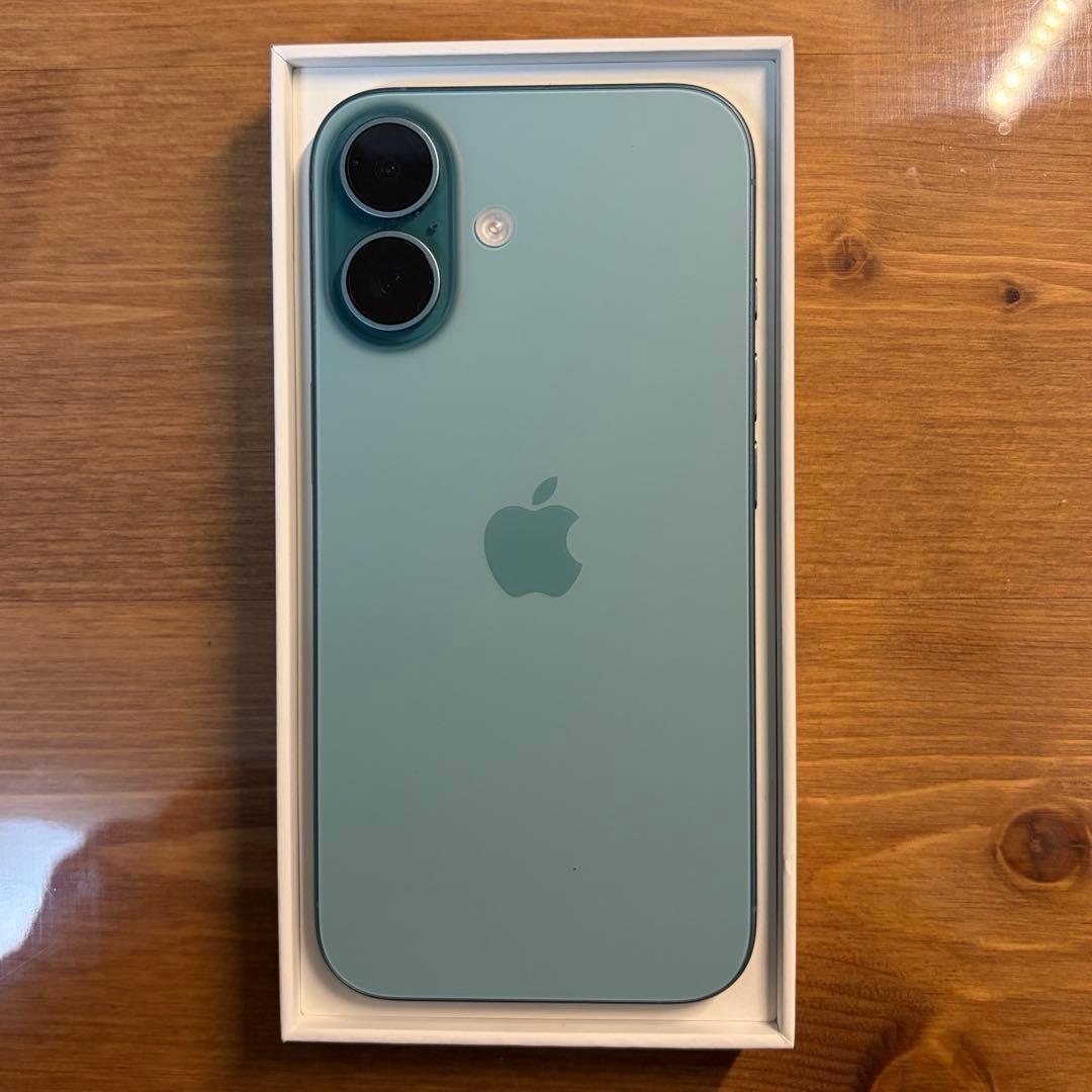 【美品】iPhone16 teal 128GB SIMフリー