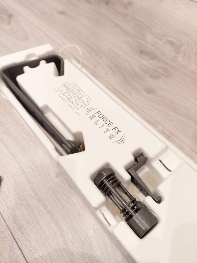 STAR WARS FXライトセーバー ブラックシリーズ　ダース・レヴァン