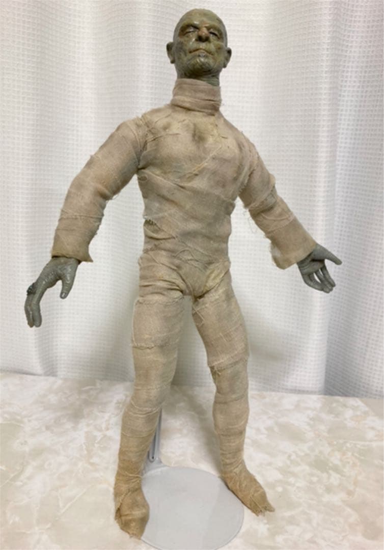 マーメイドバービーとミイラ男[ カスタム品 ]をコラボしました。レア