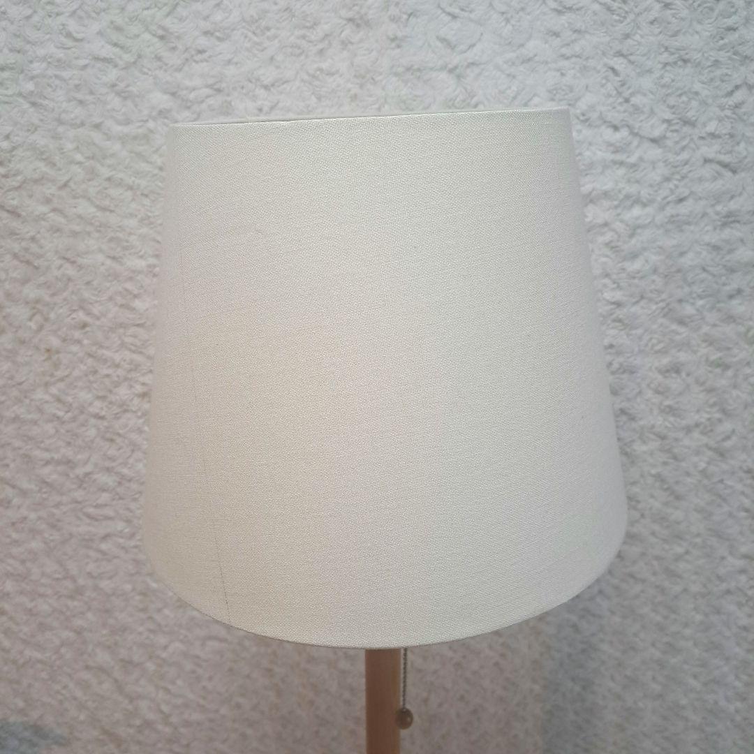 ニトリ　フロアスタンド　フロアランプ　照明　ウッド　廃盤品　LED 電球