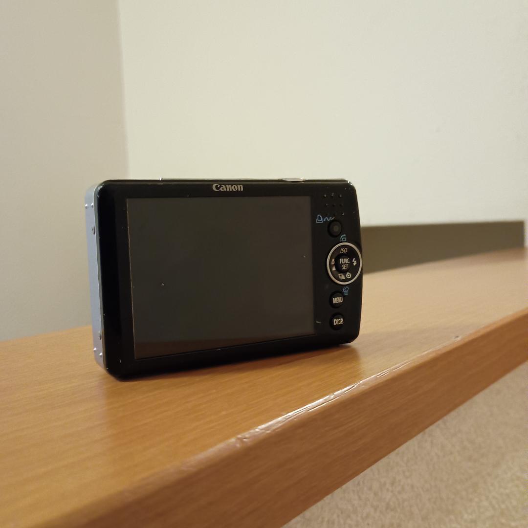 Canon IXY DIGITAL 80 充電器・ケース付き　ジャンク品