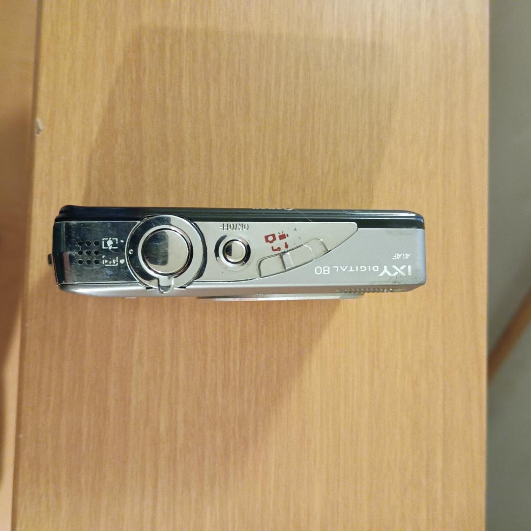 Canon IXY DIGITAL 80 充電器・ケース付き　ジャンク品