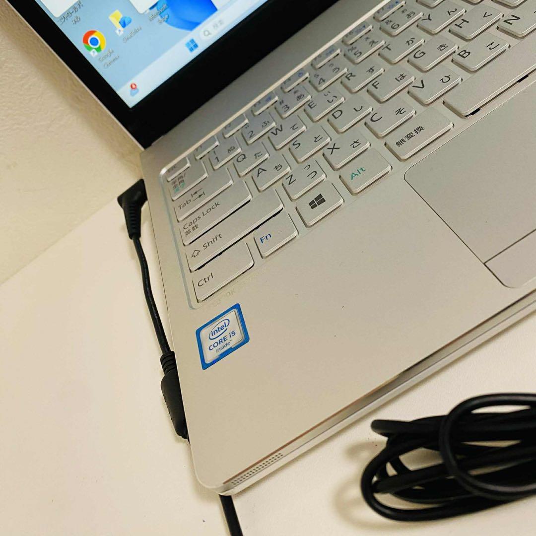 Y146 Fujitsuノートパソコン i5高速 WEBカメラWindows11