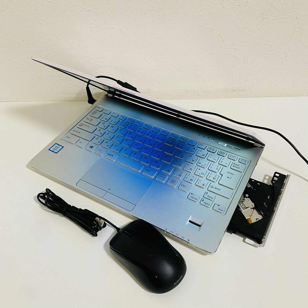 Y146 Fujitsuノートパソコン i5高速 WEBカメラWindows11