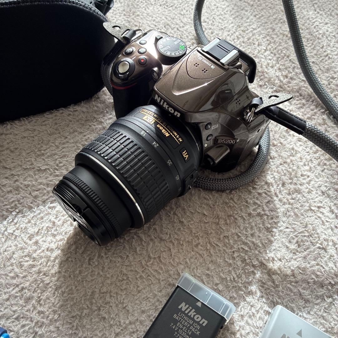 Nikon D5200 デジタル一眼レフカメラ　ブロンズ　希少