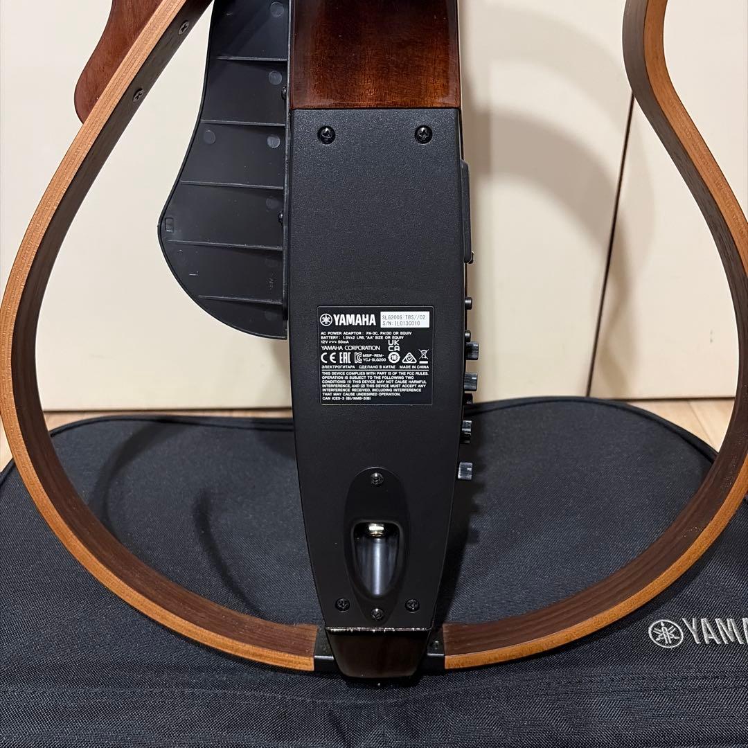 【ほぼ新品】YAMAHA SLG200S（サイレントギター）