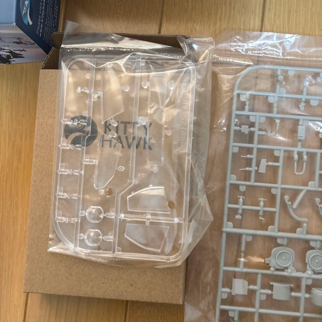 1/48 AH-1Z ヴァイパー ヘリコプター KITTY HAWK