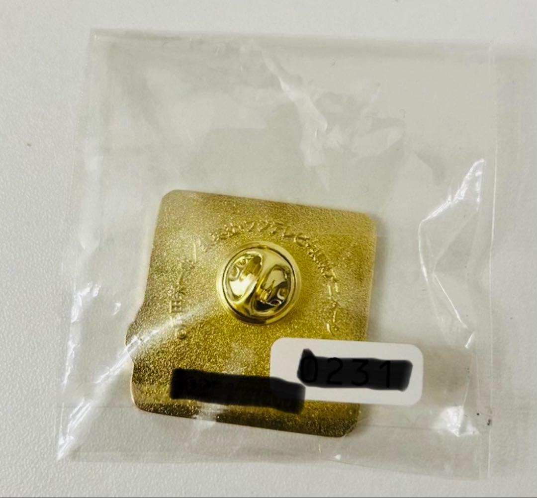 ミラノコルティナ2026 ピンバッジ ワンピース ルフィ