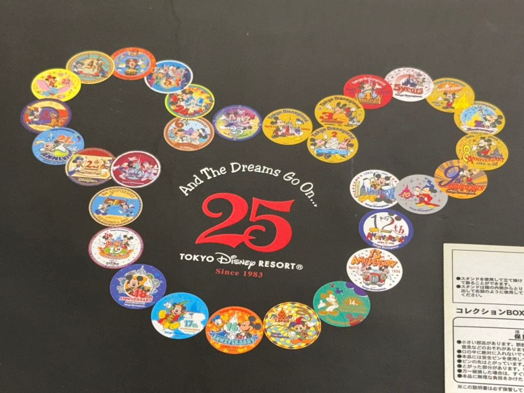《新品未開封》TDR東京ディズニーリゾート 25周年 缶バッジコレクションBOX