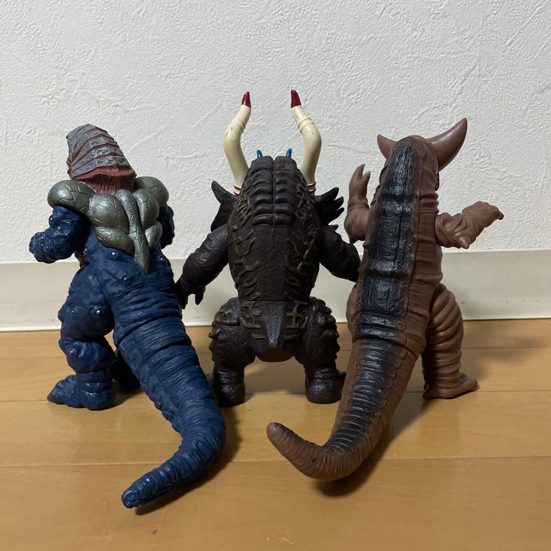 ウルトラマン　怪獣ソフビ　13体セット　まとめ売り