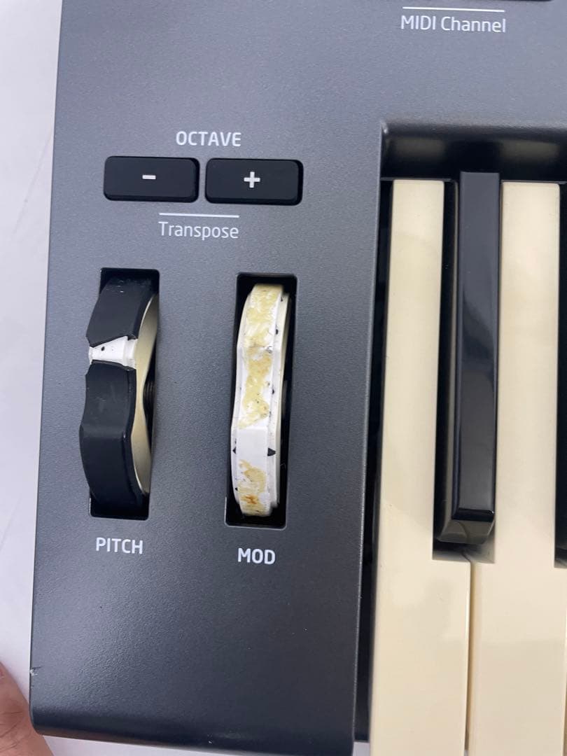 NOVATION Launchkey 49 MIDIキーボード　#a86