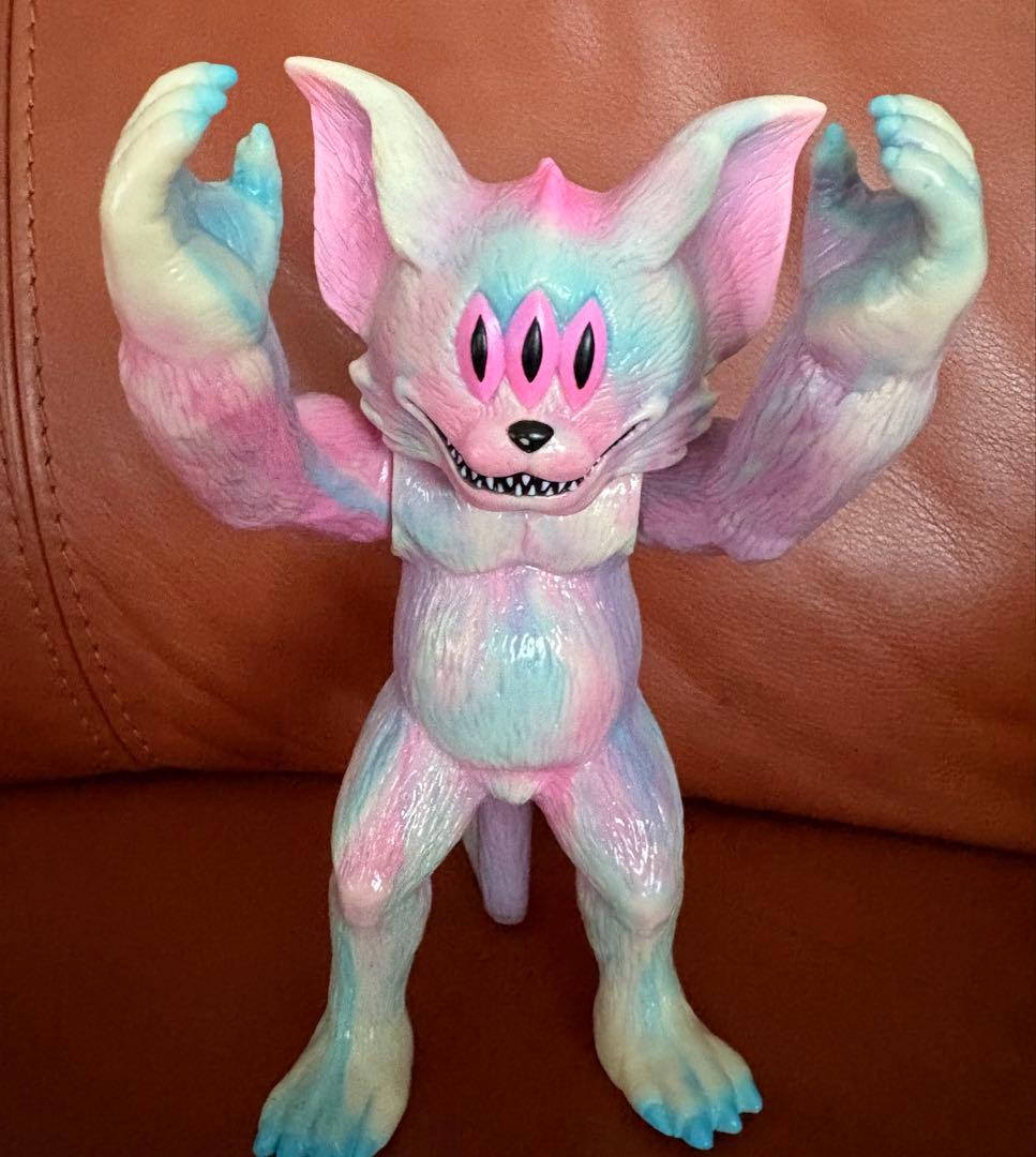 アートジャンキー　バイオレントキャット