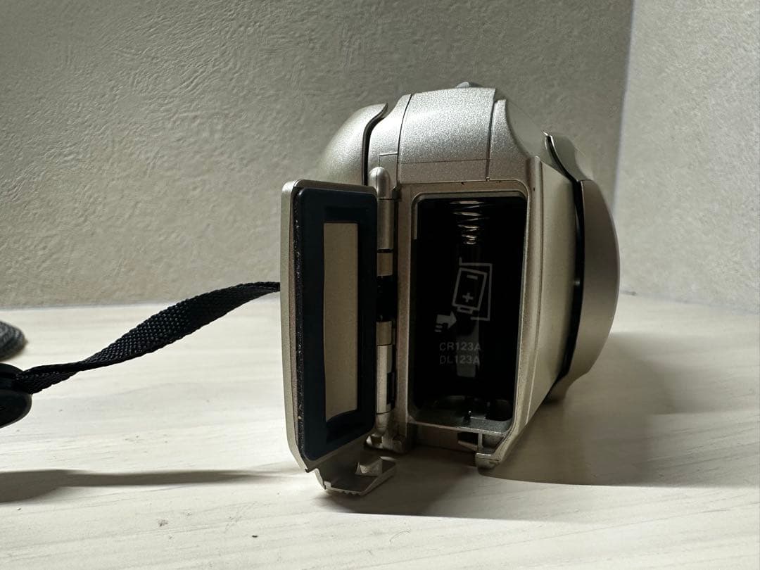 【一部割れあり・動作確認済】OLYMPUS μ-II 110 フィルムカメラ