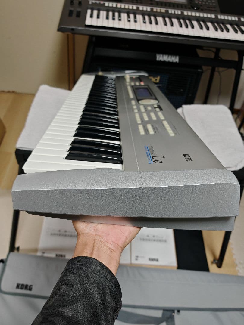 KORG Triton Le 61key シンセサイザー