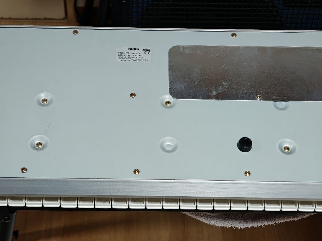 KORG Triton Le 61key シンセサイザー